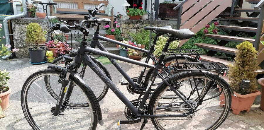 nagyméretű kerékpárok.